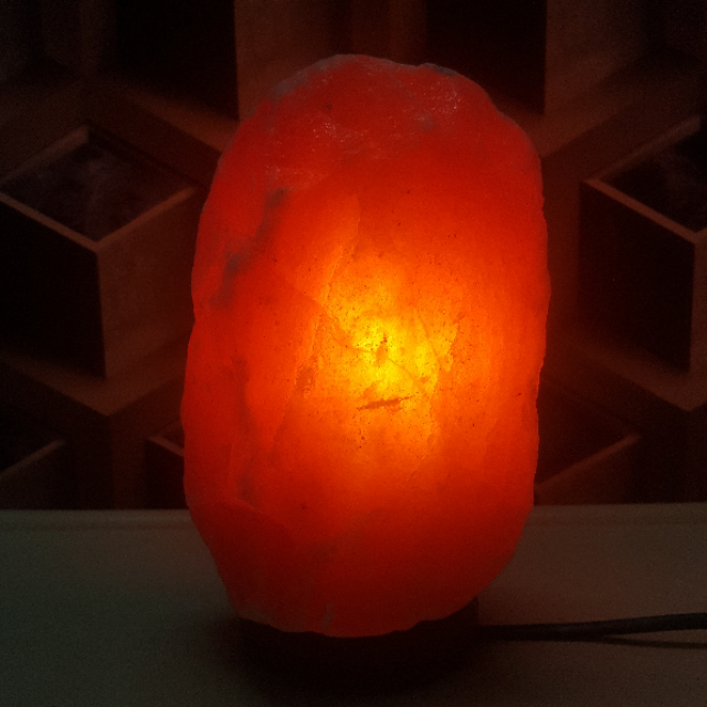 himalayan dark red salt natural lamp